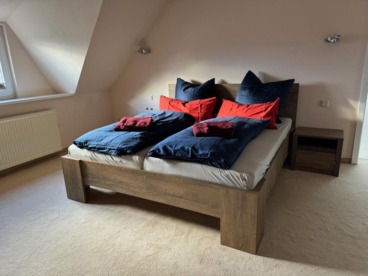Traumtor Lodge: Saxon-Bohemian Retreat with Sauna, Whirlpool & Panoramic Views Dresden Exterior photo